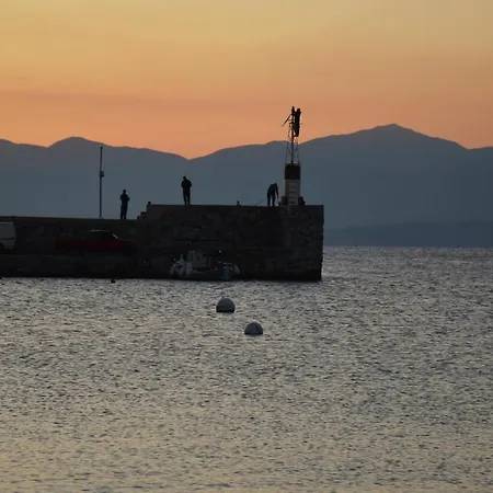 Ammos Luxury Lejlighedshotel