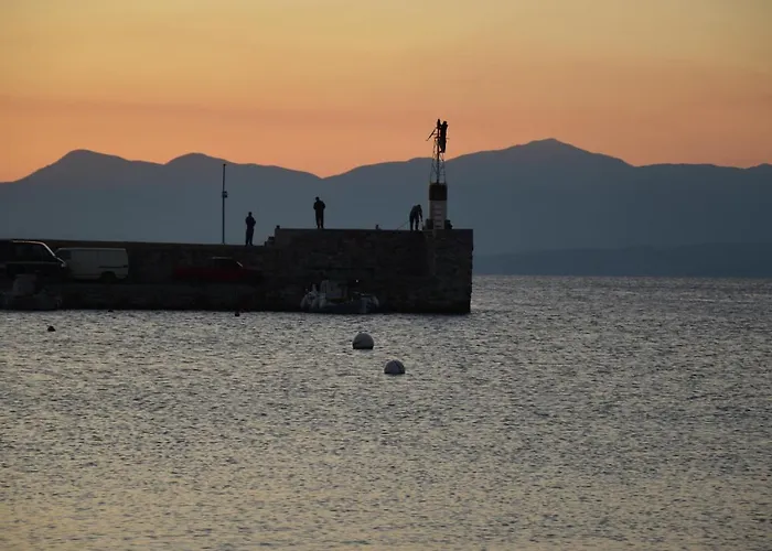 Ammos Luxury Apartahotel